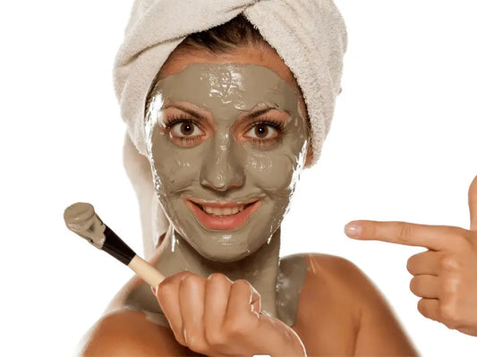 Is-Green-Clay-Good-For-Your-Skin CLAYER- green clay - healing clay - bentonite clay